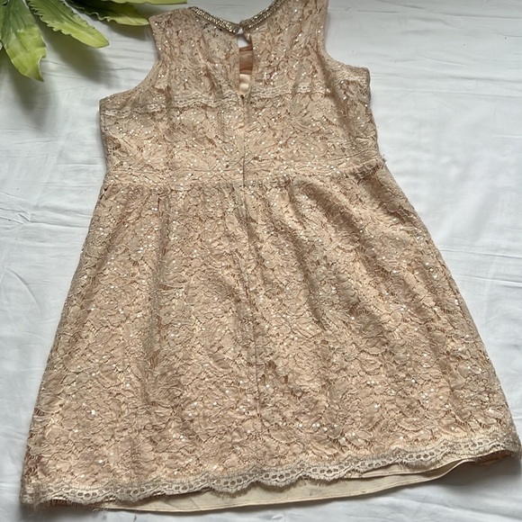 𝅺⭐️LUNA Sleeveless Sequin Dress⭐️ - Picture 4 of 8